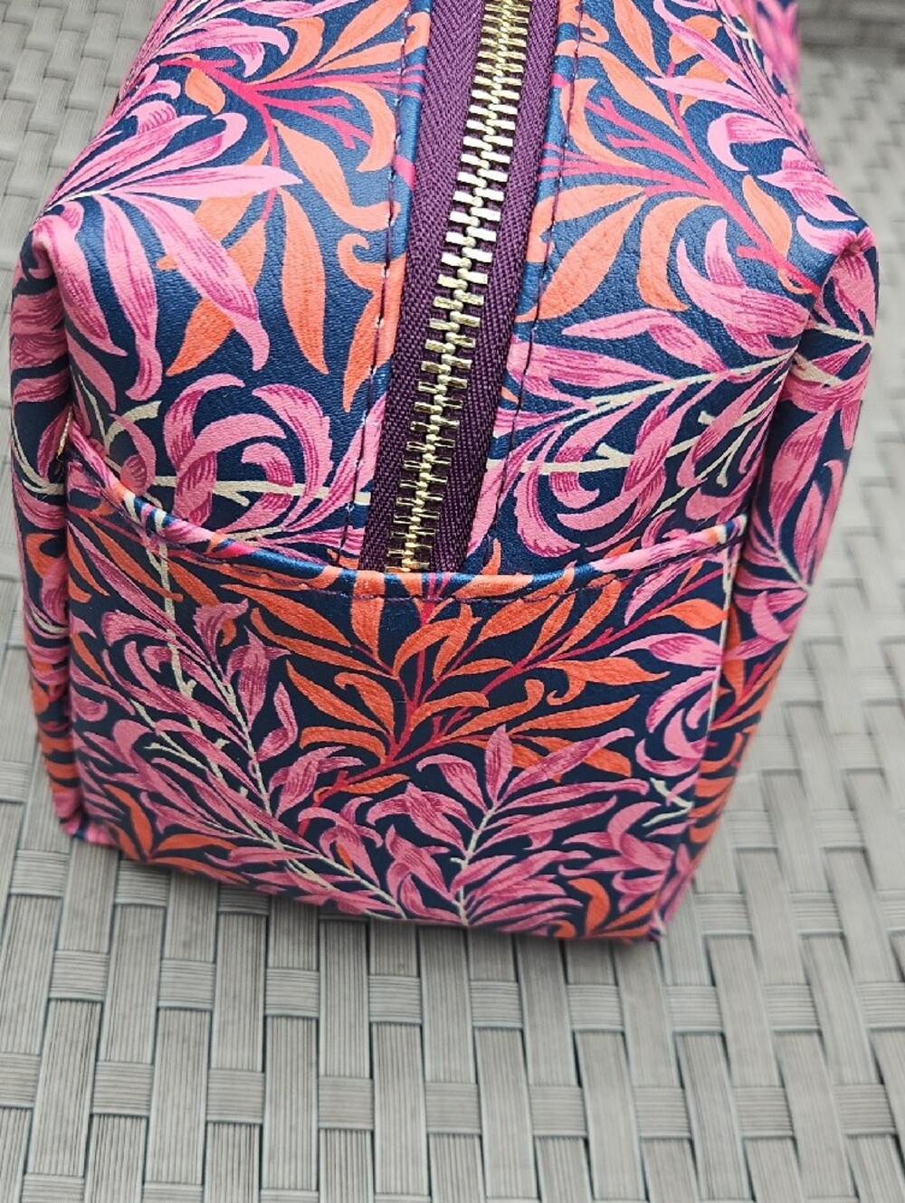 NWOT William MORRIS Willow Bough Leaf Vine Cosmetic.Make Up Travel Floral Pouch - Picture 9 of 17